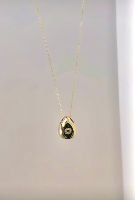 Charmed gaze Necklace