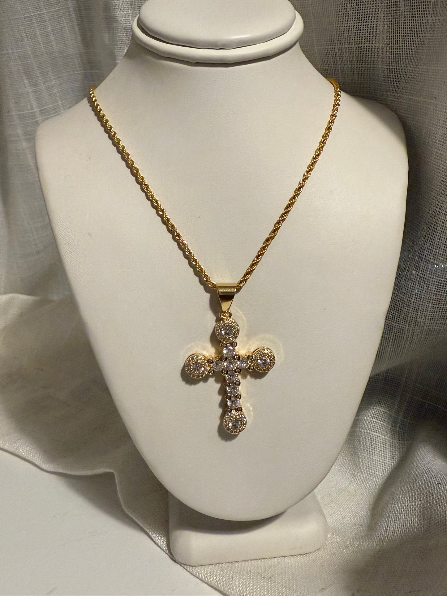 Quinn Cross Necklace
