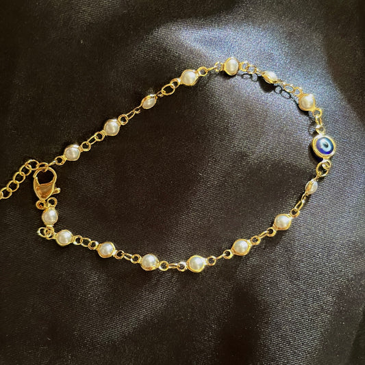 Dainty Eye & Pearlita Anklet