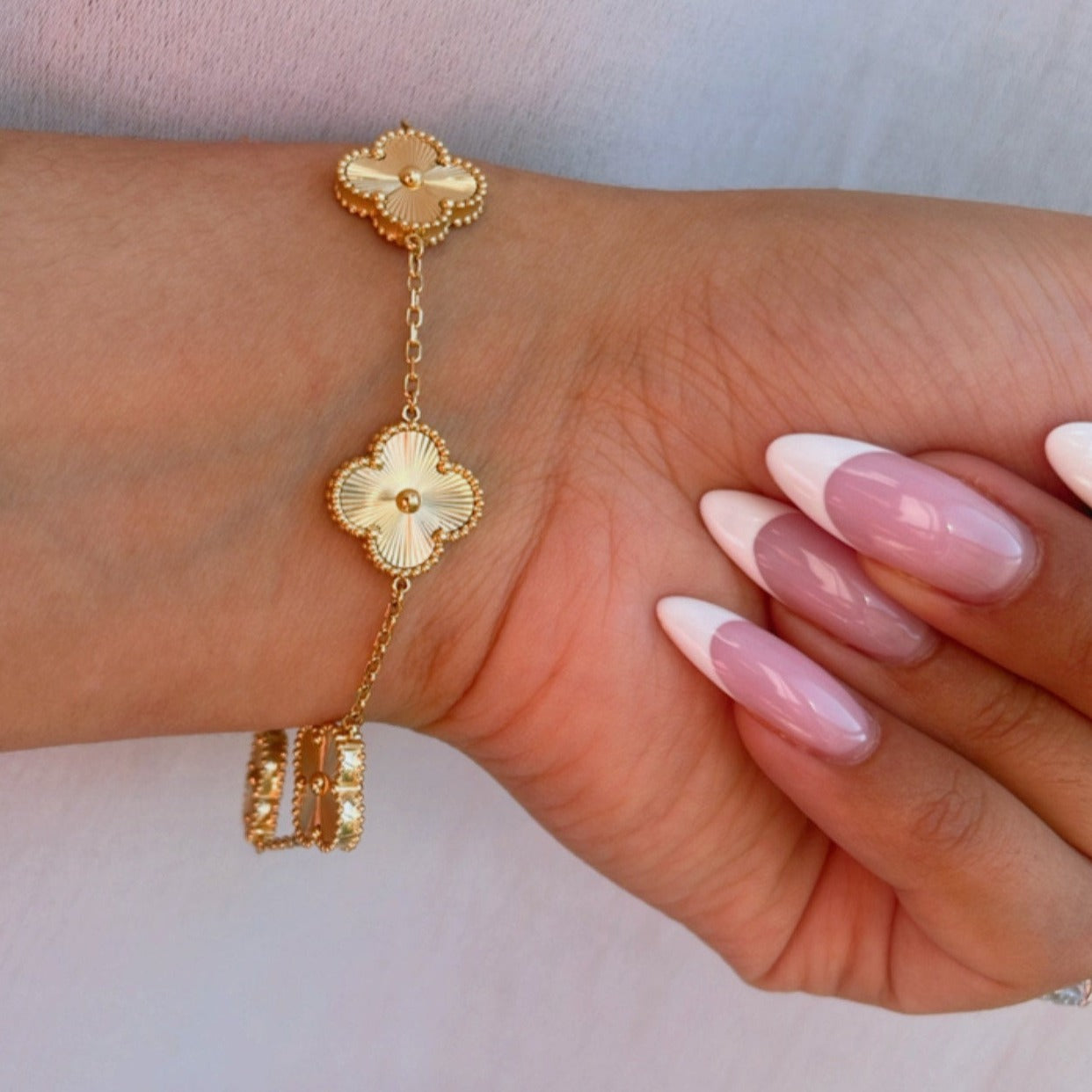 Daisy Clover Bracelet